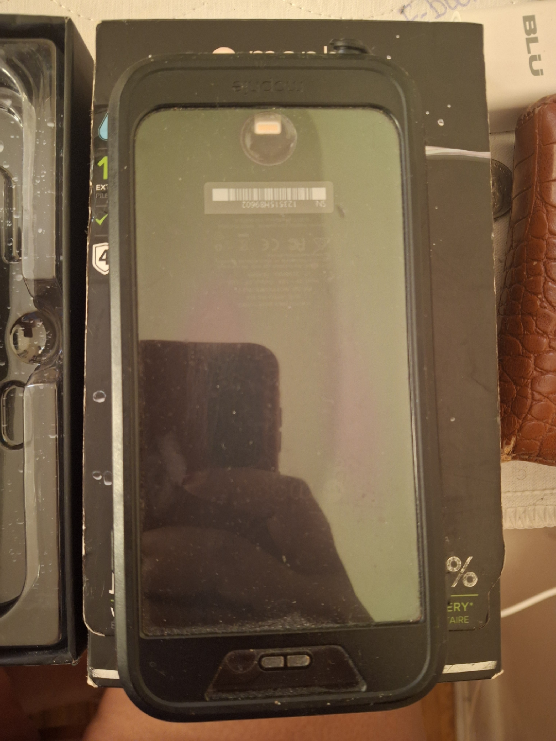 Mophie Juice Pack H2Pro iPhone 6 Waterproof Case - photo 2