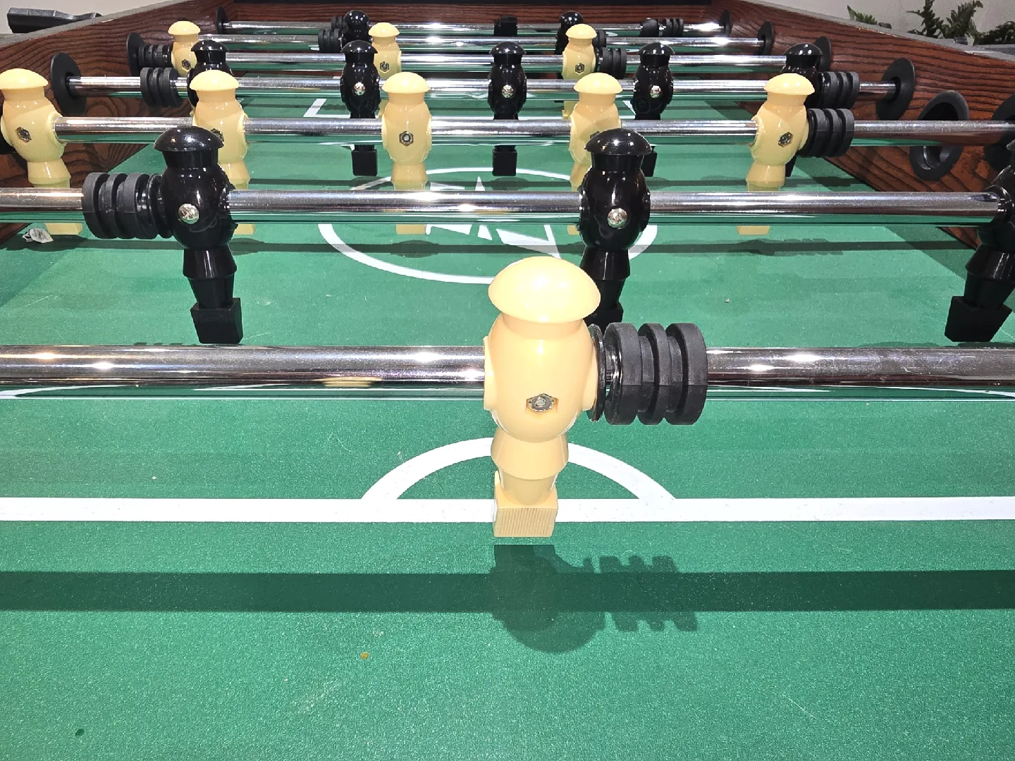 Foosball Table - Excellent Condition image indicator(3)