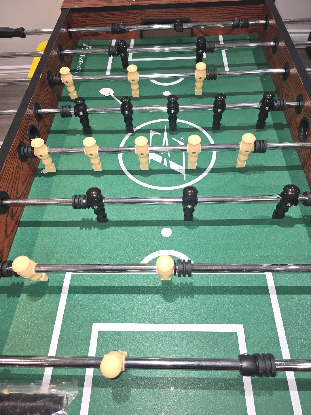 Foosball Table - Excellent Condition image indicator(4)