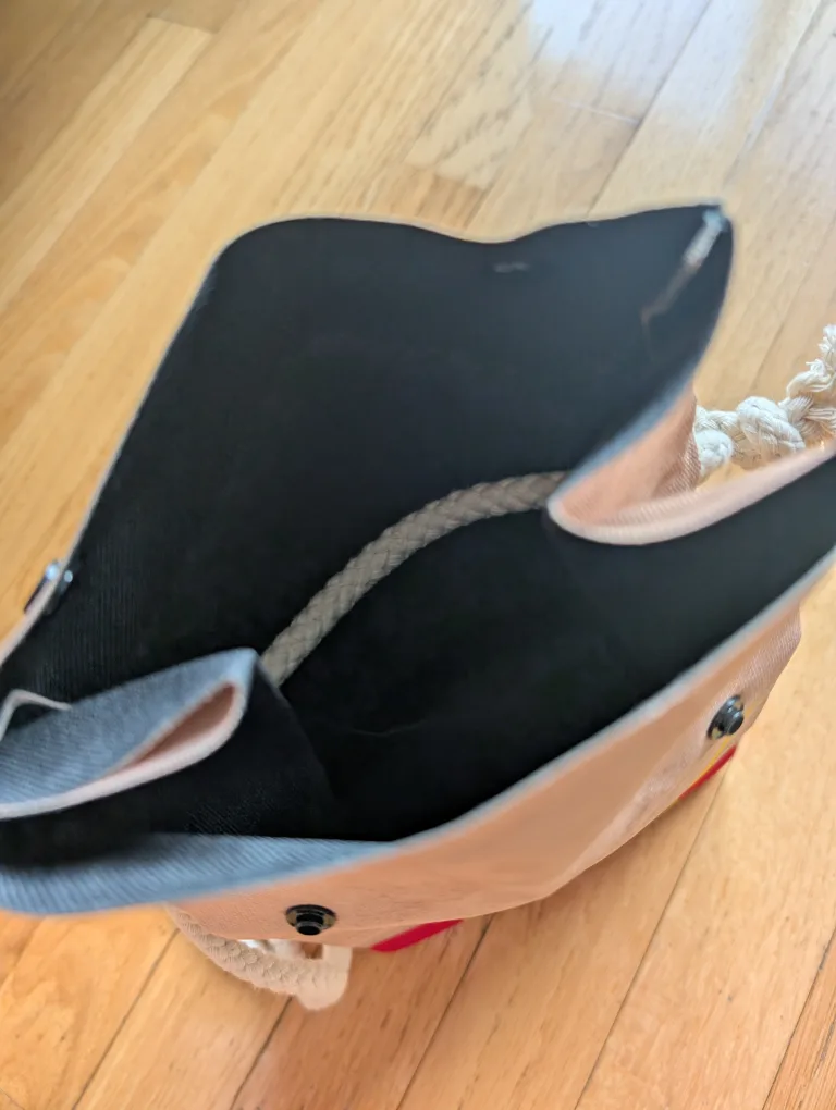 McDonald's Bag-Inspired Shoulder Bag image indicator(4)