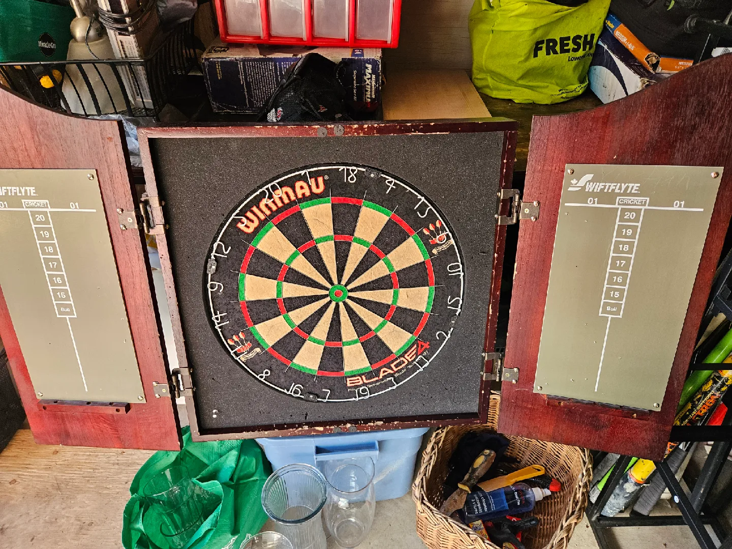Winmau Dartboard Cabinet image indicator(3)