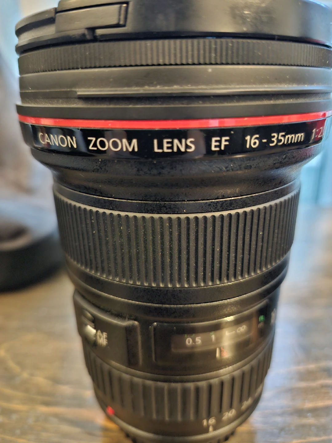 Canon EF 16-35mm f/2.8L II USM Lens / filter