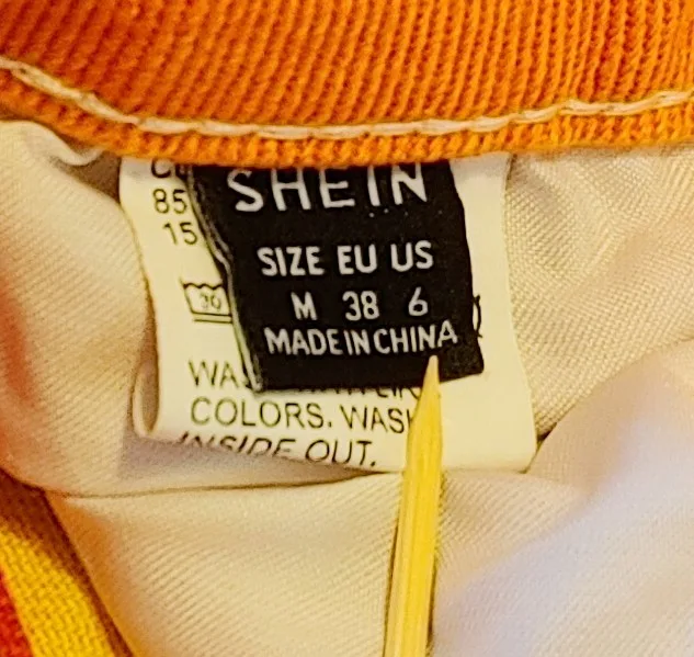 SHEIN Colour Block Jeans - Size M image indicator(3)