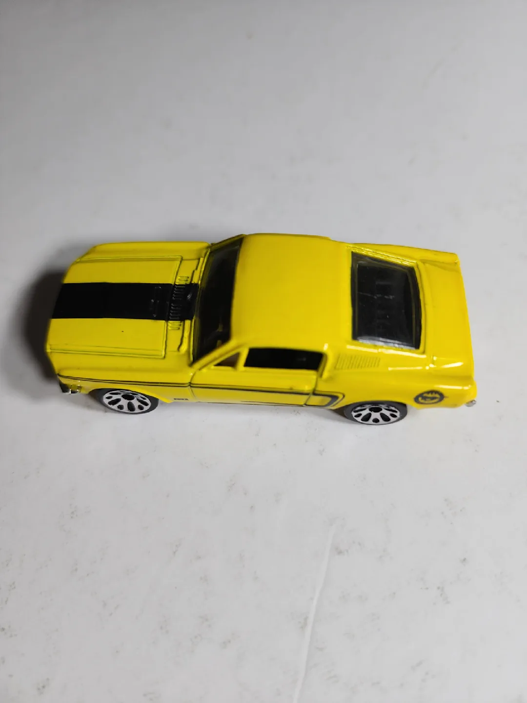 Yellow 1969 Ford Mustang Diecast Model Car image indicator(3)