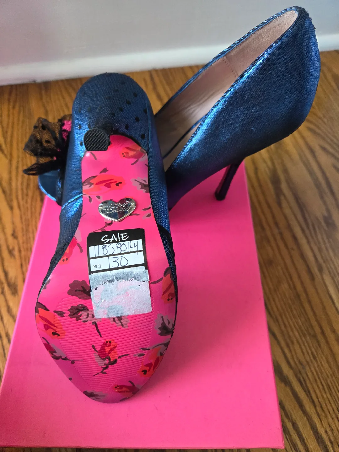 Betsey Johnson Bonnie Blue Heels - Size 7.5 image indicator(2)