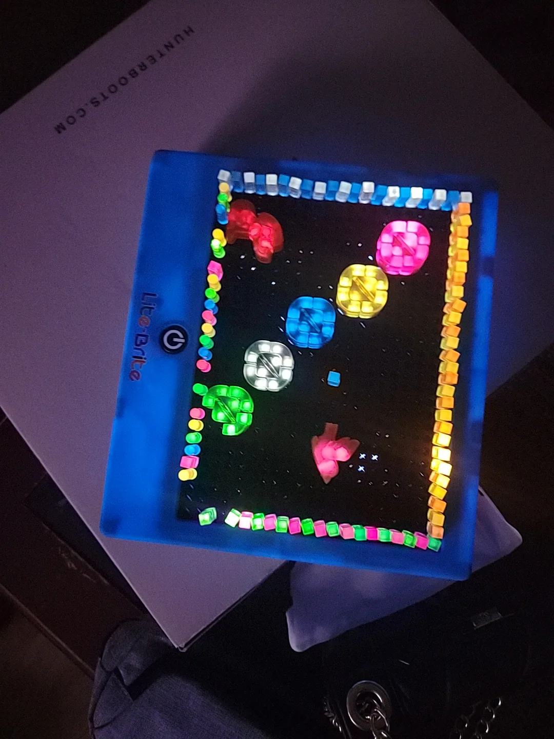 Lite-Brite Magic Screen Toy image indicator(3)