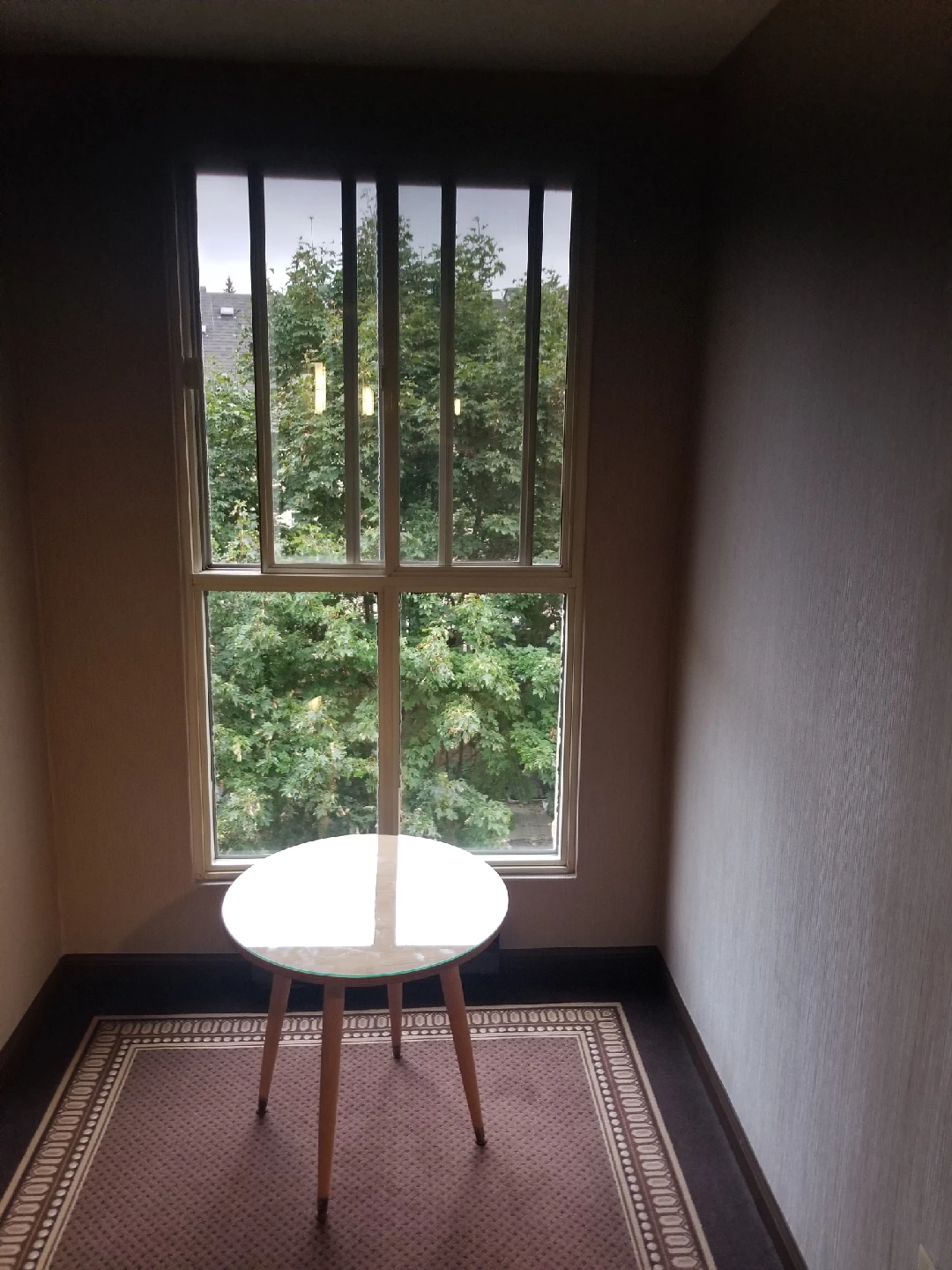 small table wire glass top