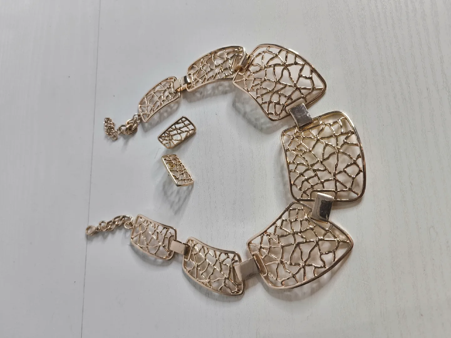 Gold Tone Necklace and Earring Set image indicator(2)