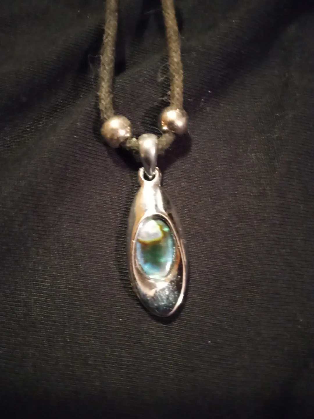 Silver Pendant Necklace image indicator(2)