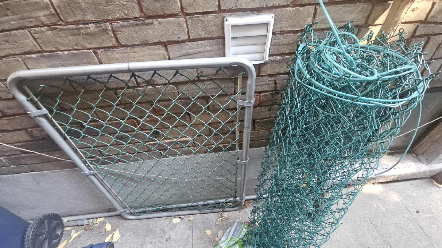 Chain Link Fence & Gate - photo 3