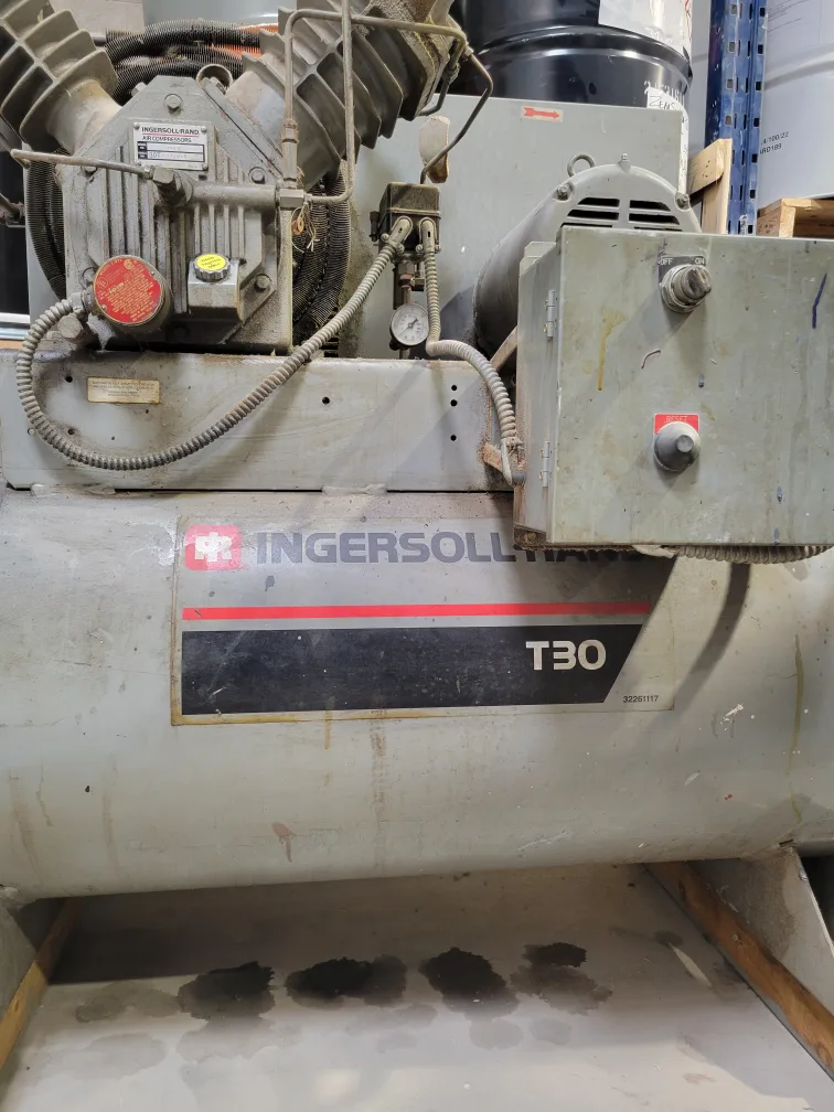 Ingersoll Rand T30 Air Compressor image indicator(2)