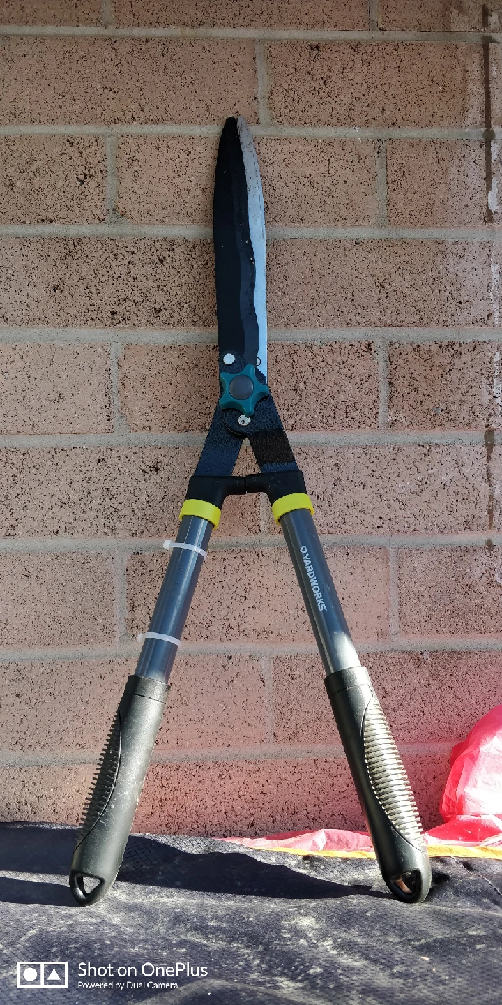 Yardworks Hedge Trimmer