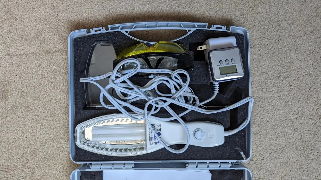 UVB Lamp for Psoriasis, Vitiligo & Eczema Treatment - HAWI image indicator(3)