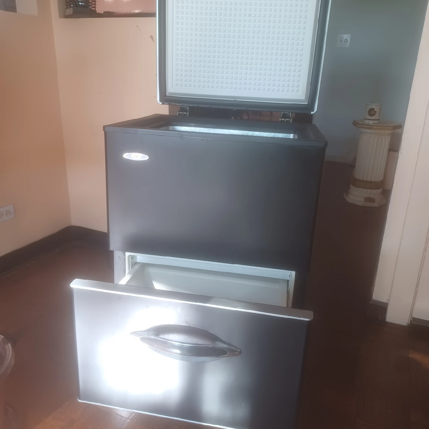 freezer with doors - photo 3