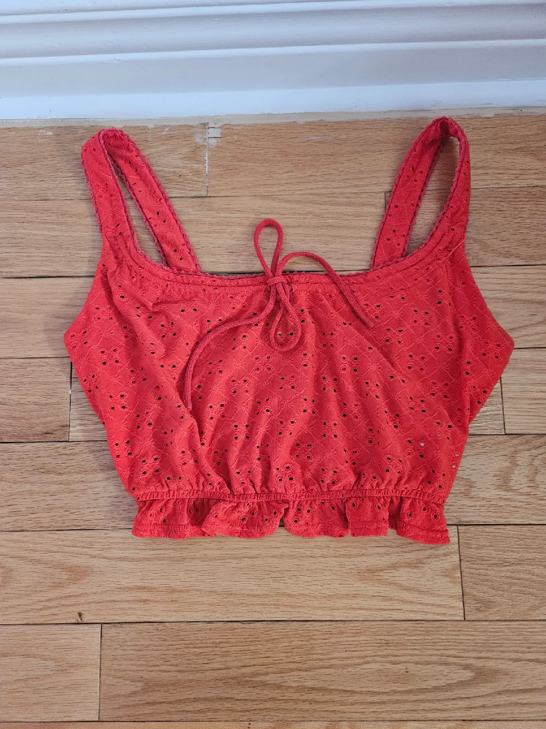 Forever 21 Red Crop Top - Size Small image indicator(2)