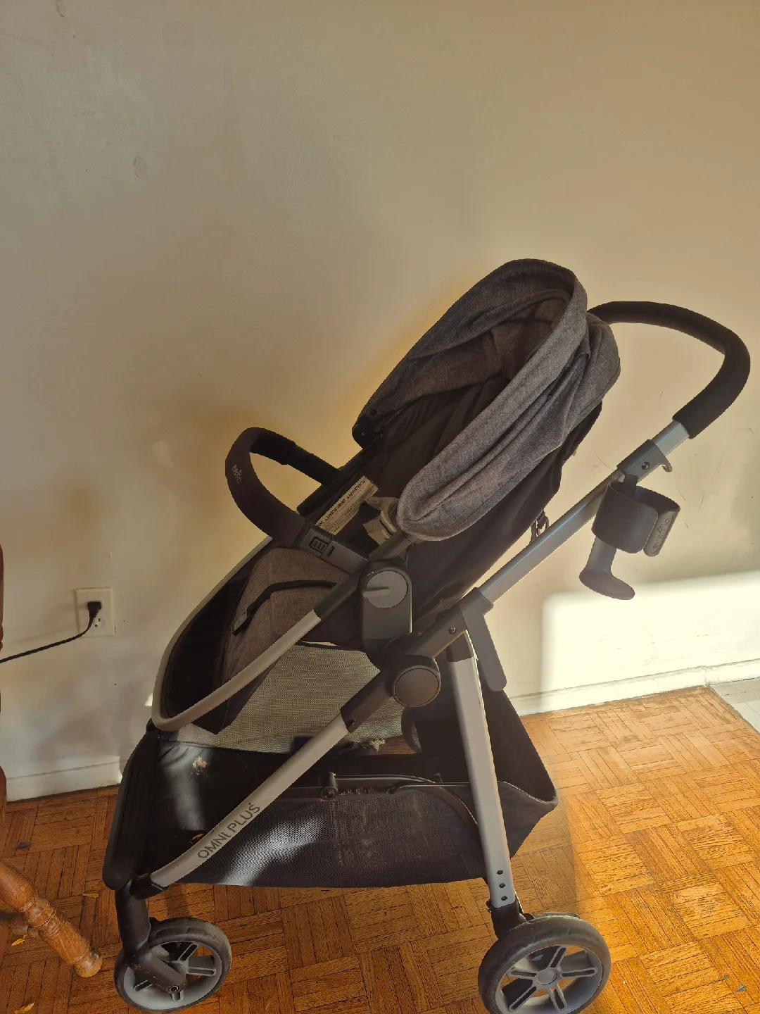 Evenflo Omni plus car seat image indicator(2)