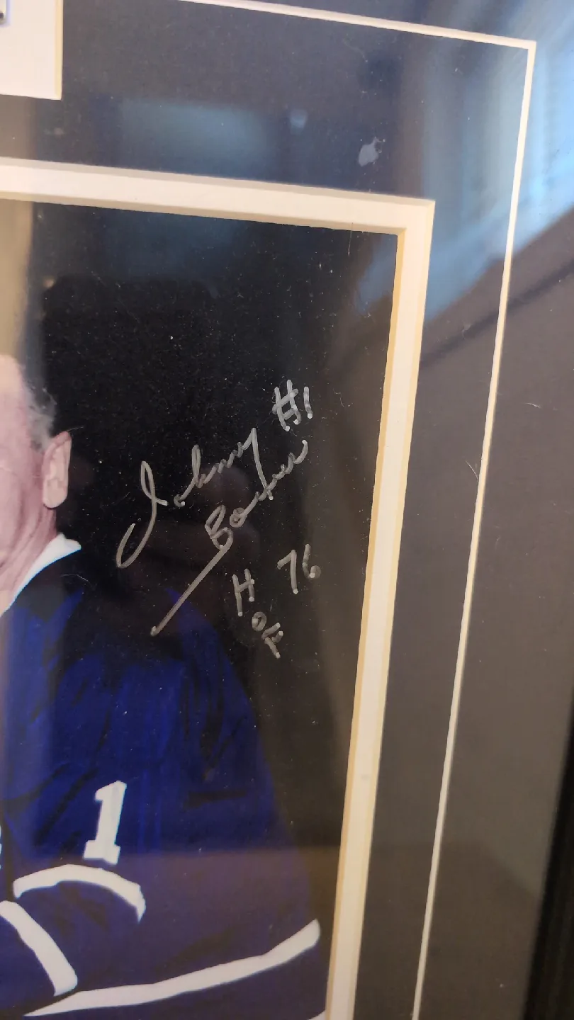 Johnny Bower Signed Toronto Maple Leafs H.O.F. Photo image indicator(3)