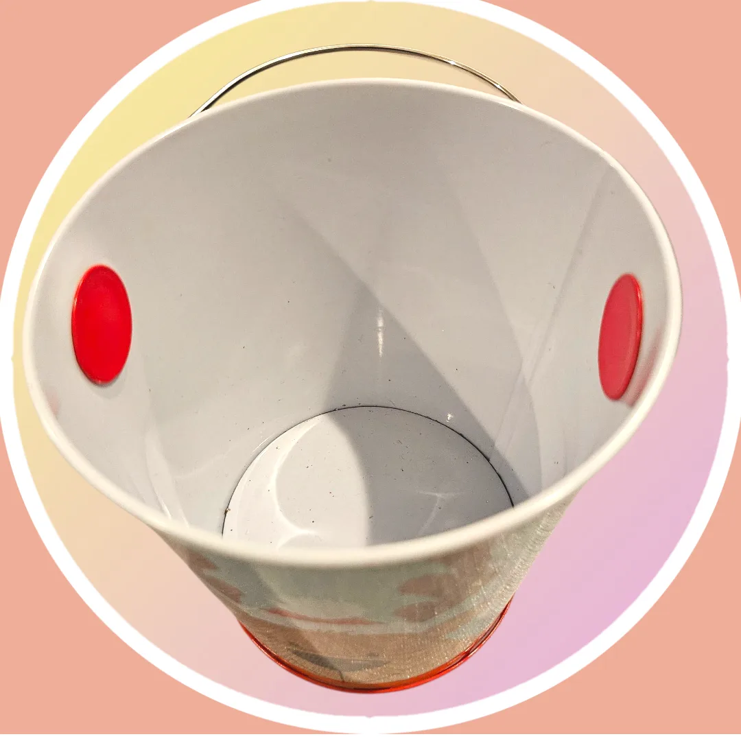 New Tin Reindeer Christmas Bucket w Handle image indicator(3)