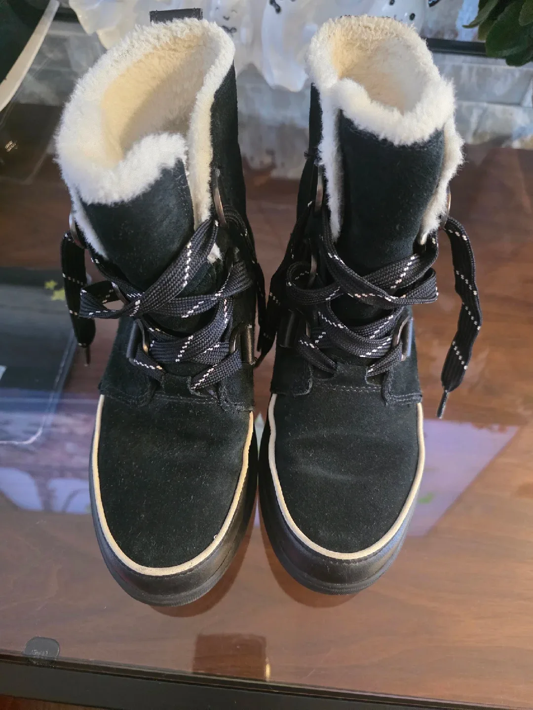 Sorel Waterproof Black Boots - Women's Size 7.5 image indicator(4)