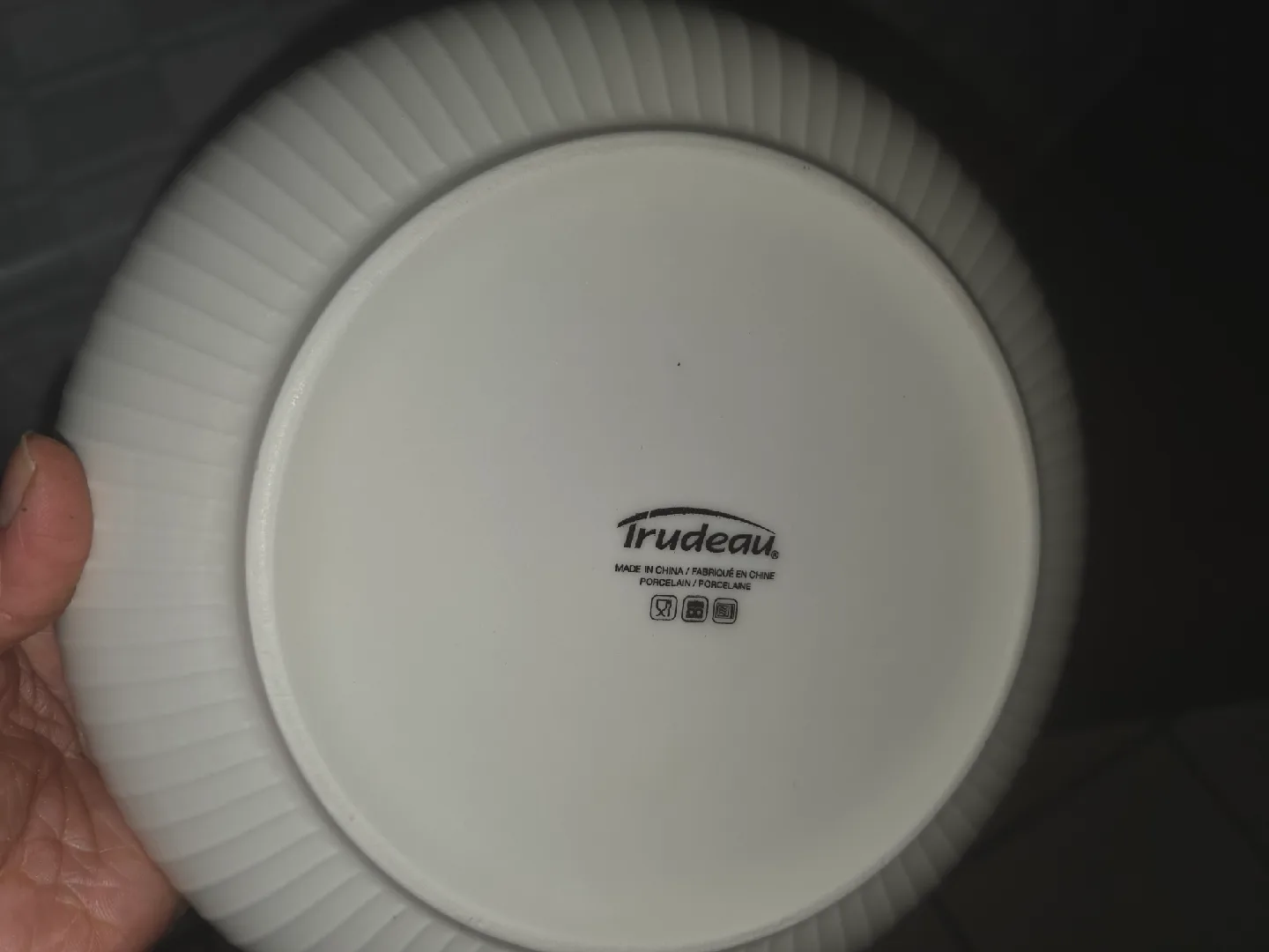 Trudeau Porcelain Dining Bowls - 4 Piece Set image indicator(3)