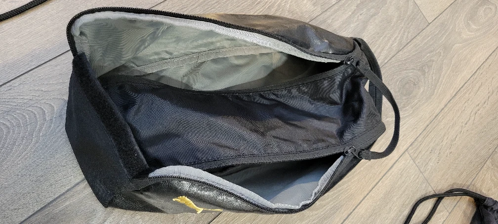 2 ×Puma Black Shoe Bag - photo 4