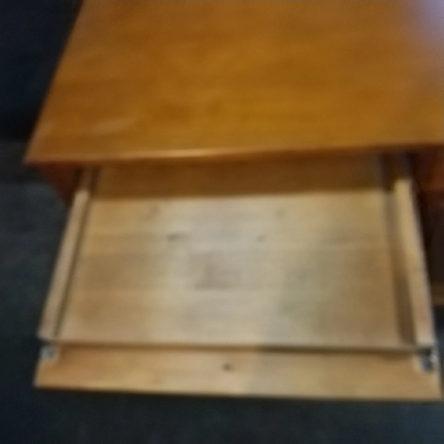 Rea wood desk image indicator(4)