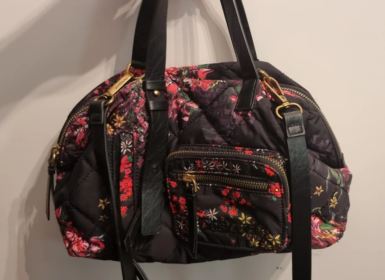 Desigual Black Floral Quilted Handbag thumbnail