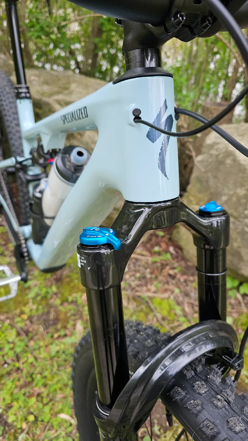 2025 Specialized Epic EVO Comp carbon image indicator(3)