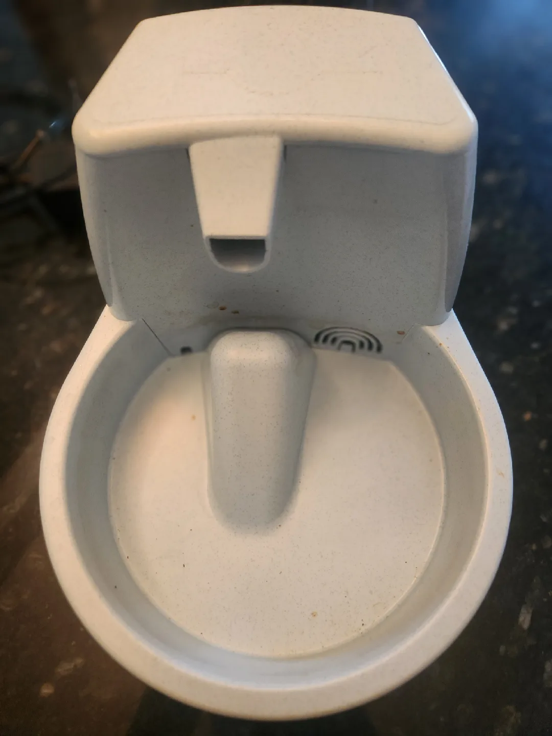 🧡 PetSafe Drinkwell Cat/Dog Water Fountain image indicator(3)