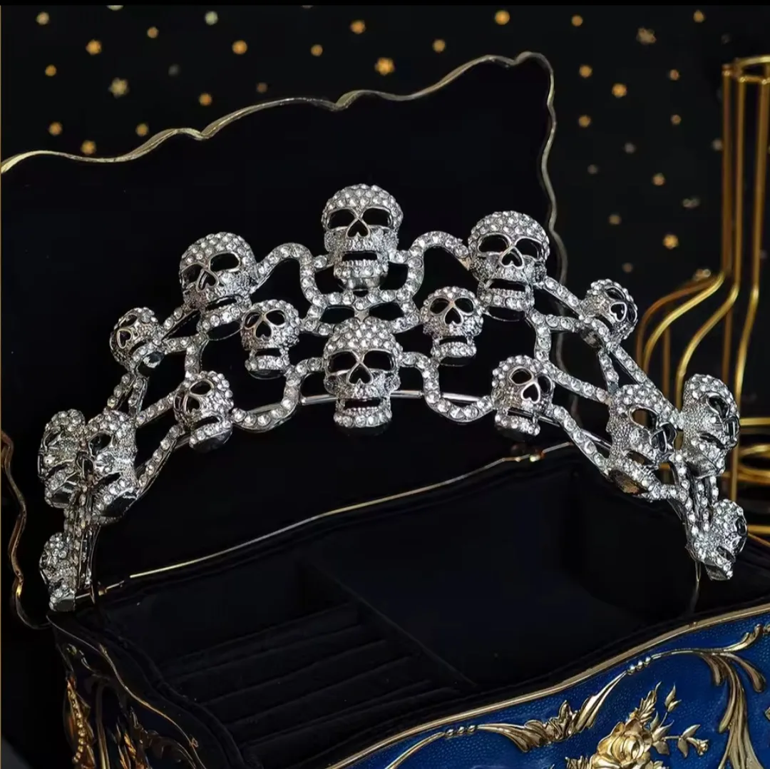 Brand New Halloween Skull Crown image indicator(6)