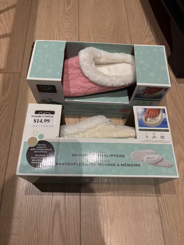 Sarah Peyton Wellness Cable Knit Slippers - NEW