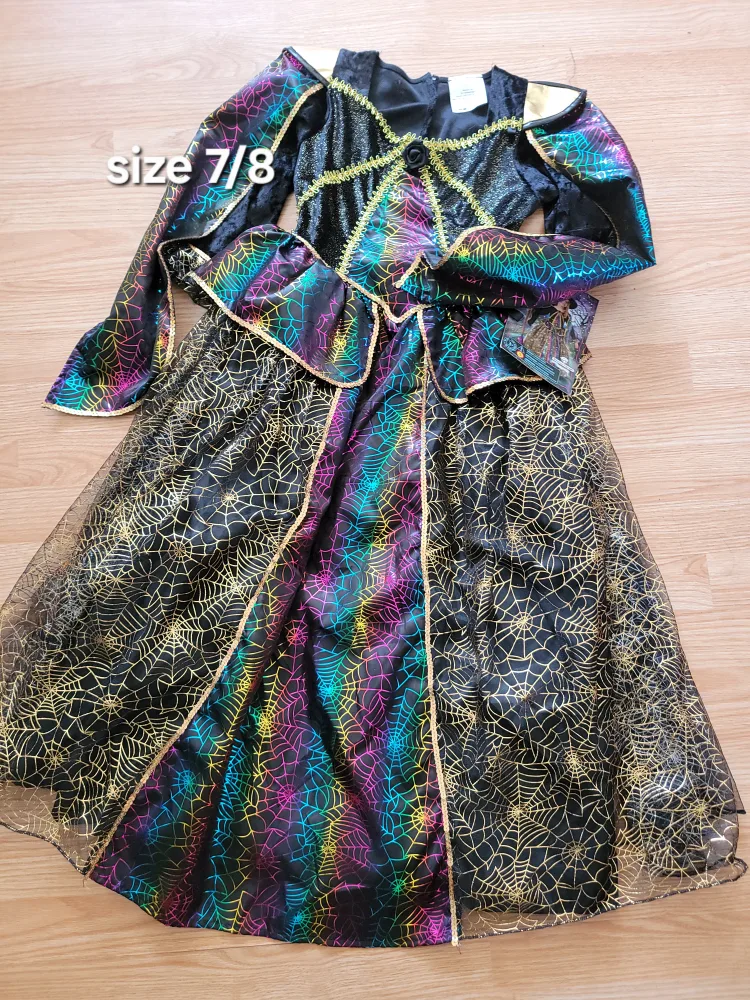 Witch dress Halloween Costume - Size 7/8 thumbnail