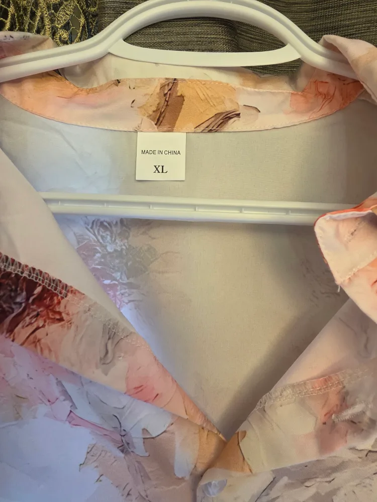 Floral Print Button-Up Shirt - XL image indicator(2)