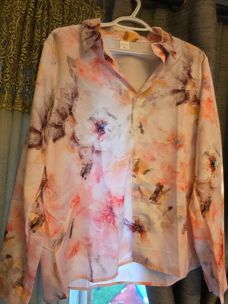 Floral Print Button-Up Shirt - XL image indicator(4)