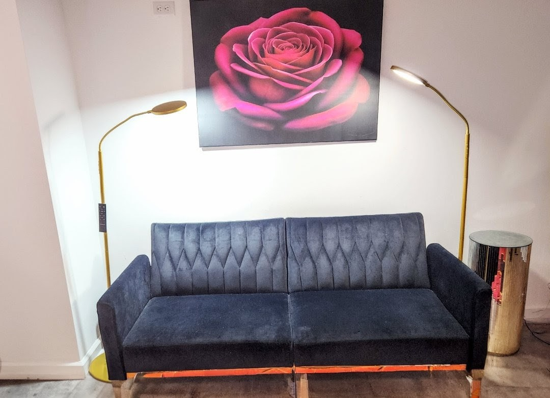 Black Velvet Tufted Sofa Convertible Bed - photo 4