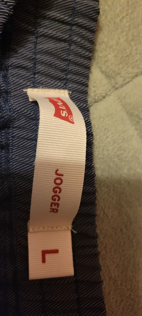 Levi's Jogger Pants - Size Large image indicator(3)