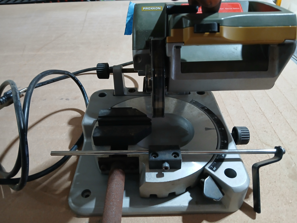 Proxxon FET Table Saw - photo 4