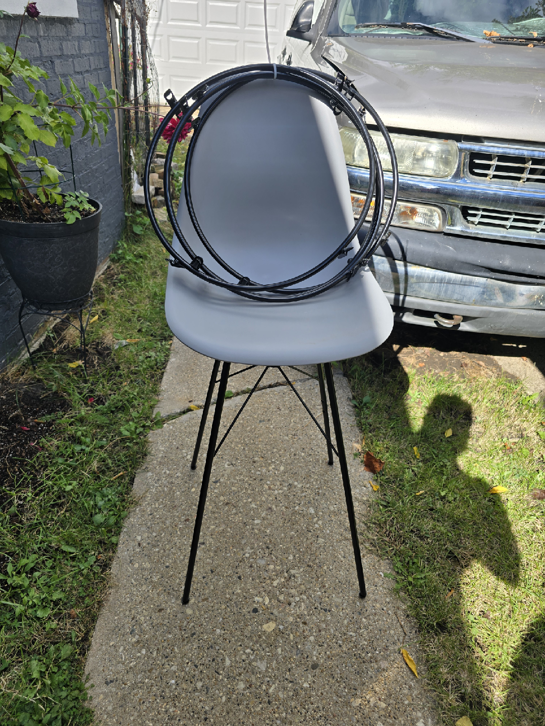 Gray Modern Style Swivel Chair