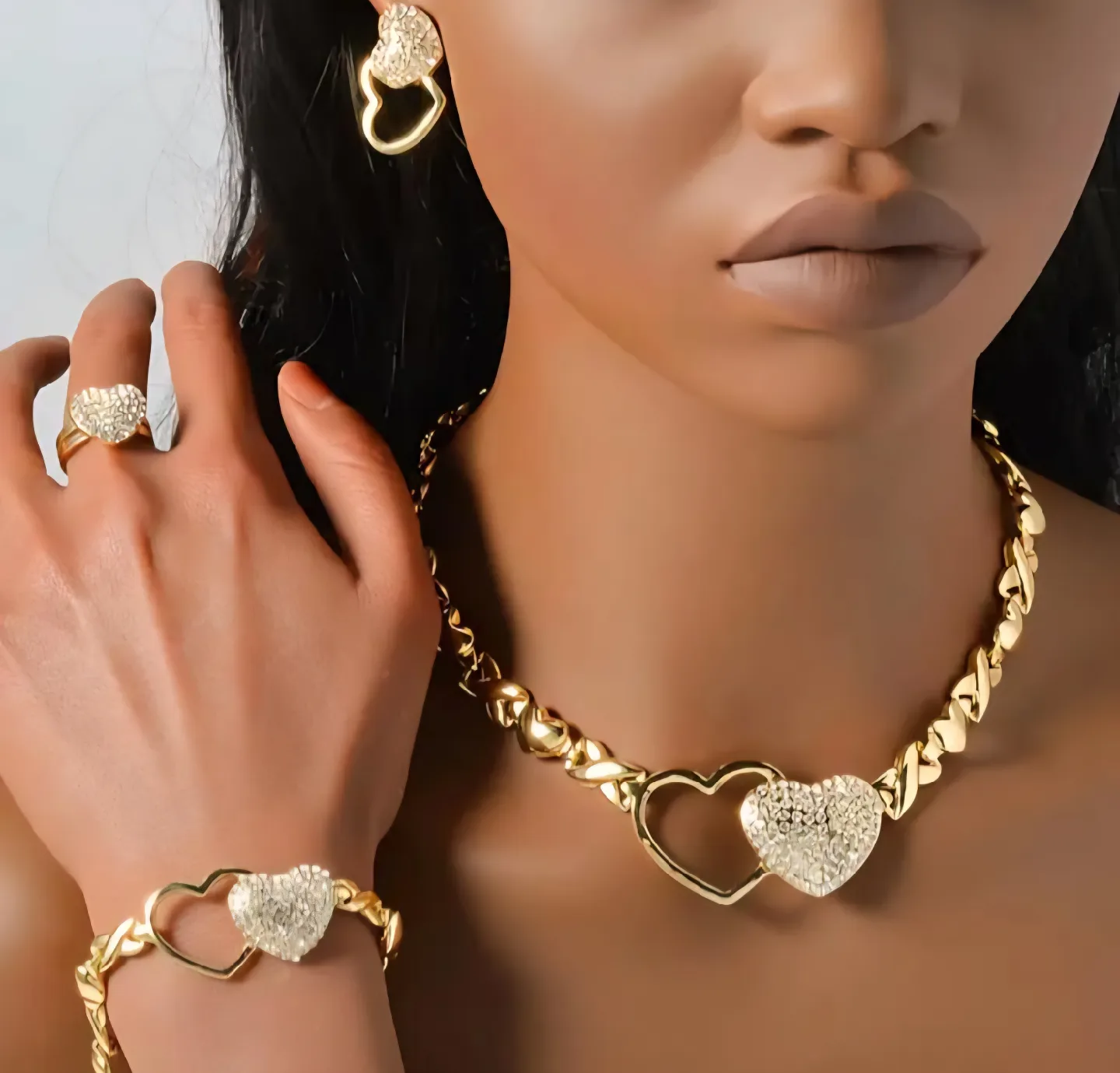 Gold Heart Jewelry Set - Necklace, Bracelet, Ring, Earrings image indicator(2)