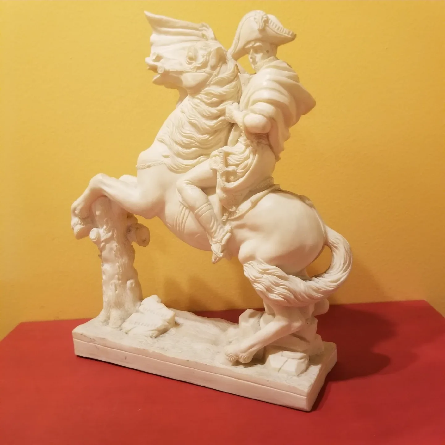 Napoleon Bonaparte Statue image indicator(2)