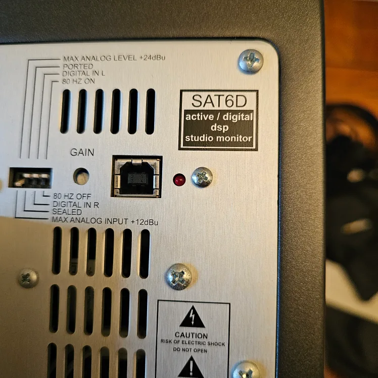 Blue Sky SAT 6D Studio Monitor image indicator(2)