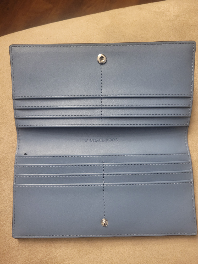 Michael Kors Leather Wallet - photo 2