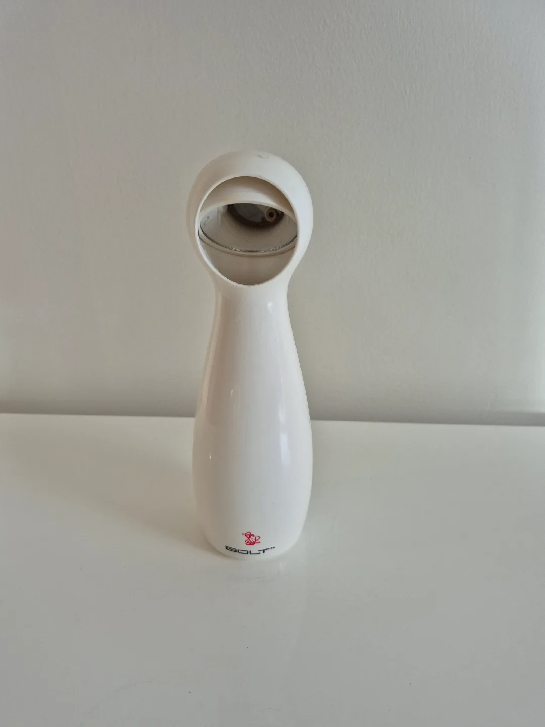 BOLT Interactive Laser Cat Toy - White image indicator(2)