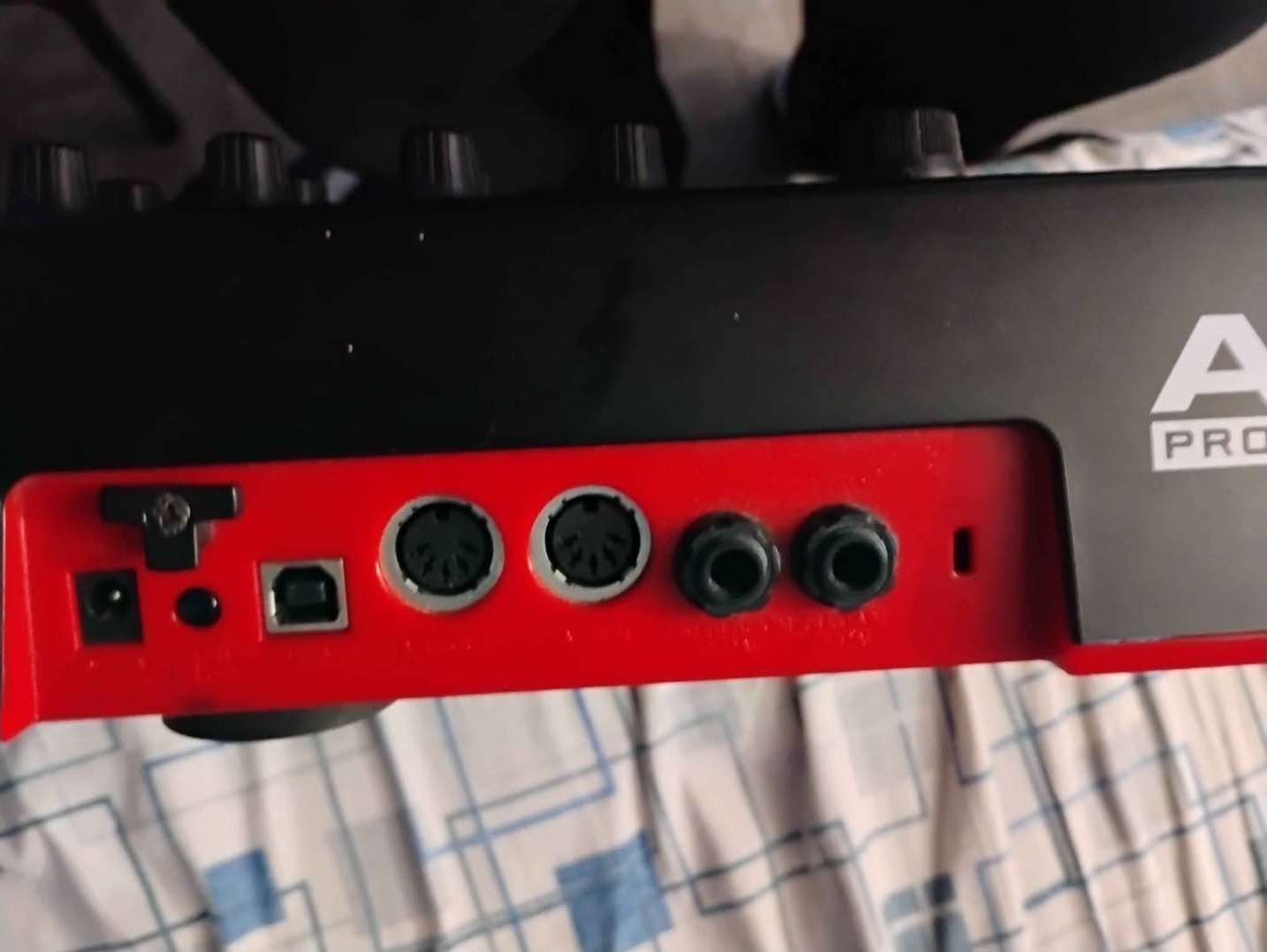 Akai MPK225 MIDI Keyboard Controller - photo 3