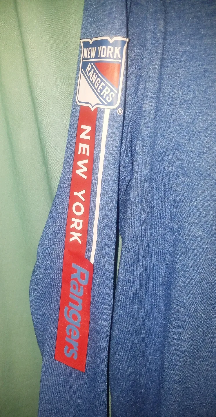 NY Rangers Hockey Club Long Sleeve T Shirt New w Tags image indicator(2)
