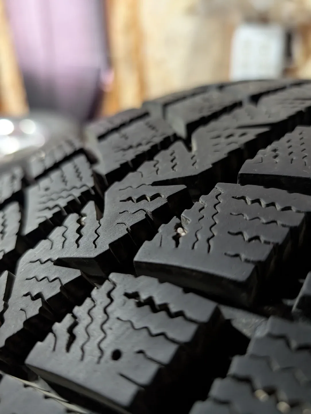 (4)-235/65R17 Winter Tires On Steel Rims Off 2019 Honda CRV image indicator(7)