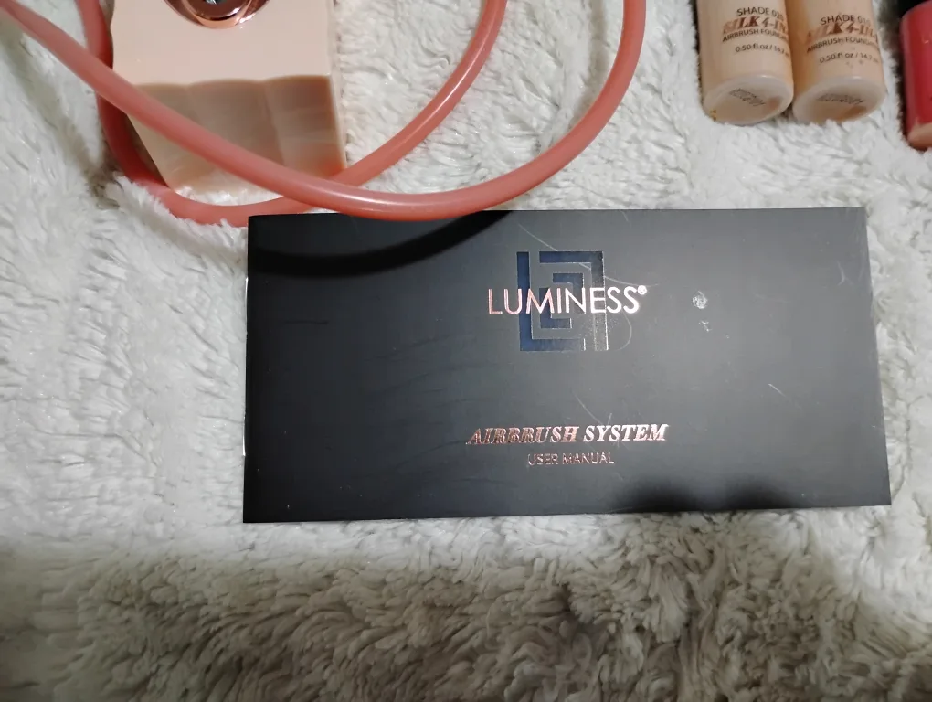 Luminess Airbrush System with Foundation image indicator(4)