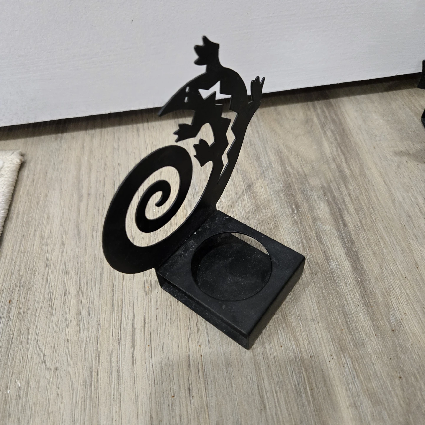 Set of 2 Black Lizard Tea Light Candle Holders - photo 2