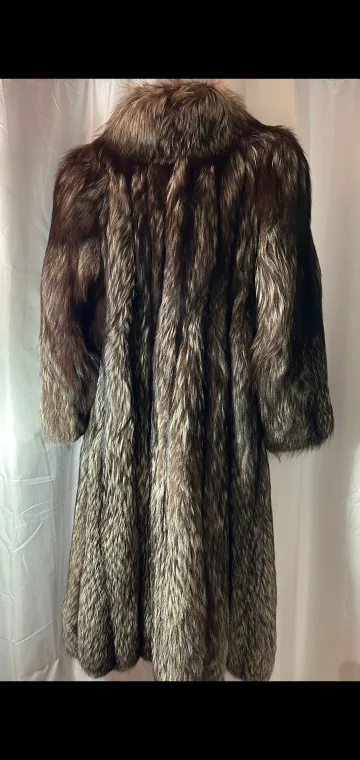 Vintage Fur Coat image indicator(4)