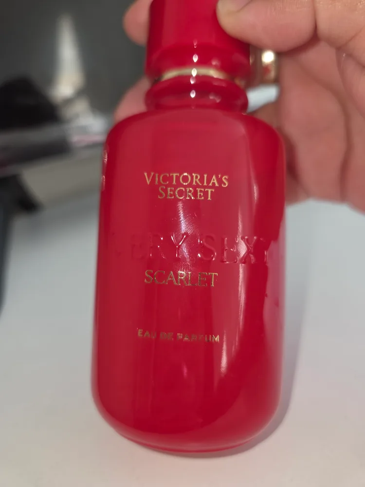 Victoria's Secret Very Sexy Scarlet Eau de Parfum 100ml thumbnail